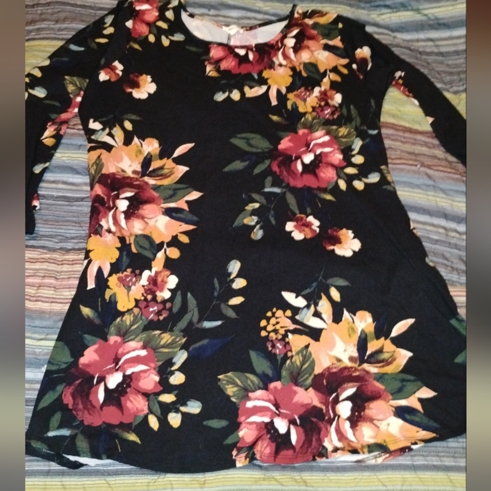 Women's Bundle Of Clothes Size 2/3xl